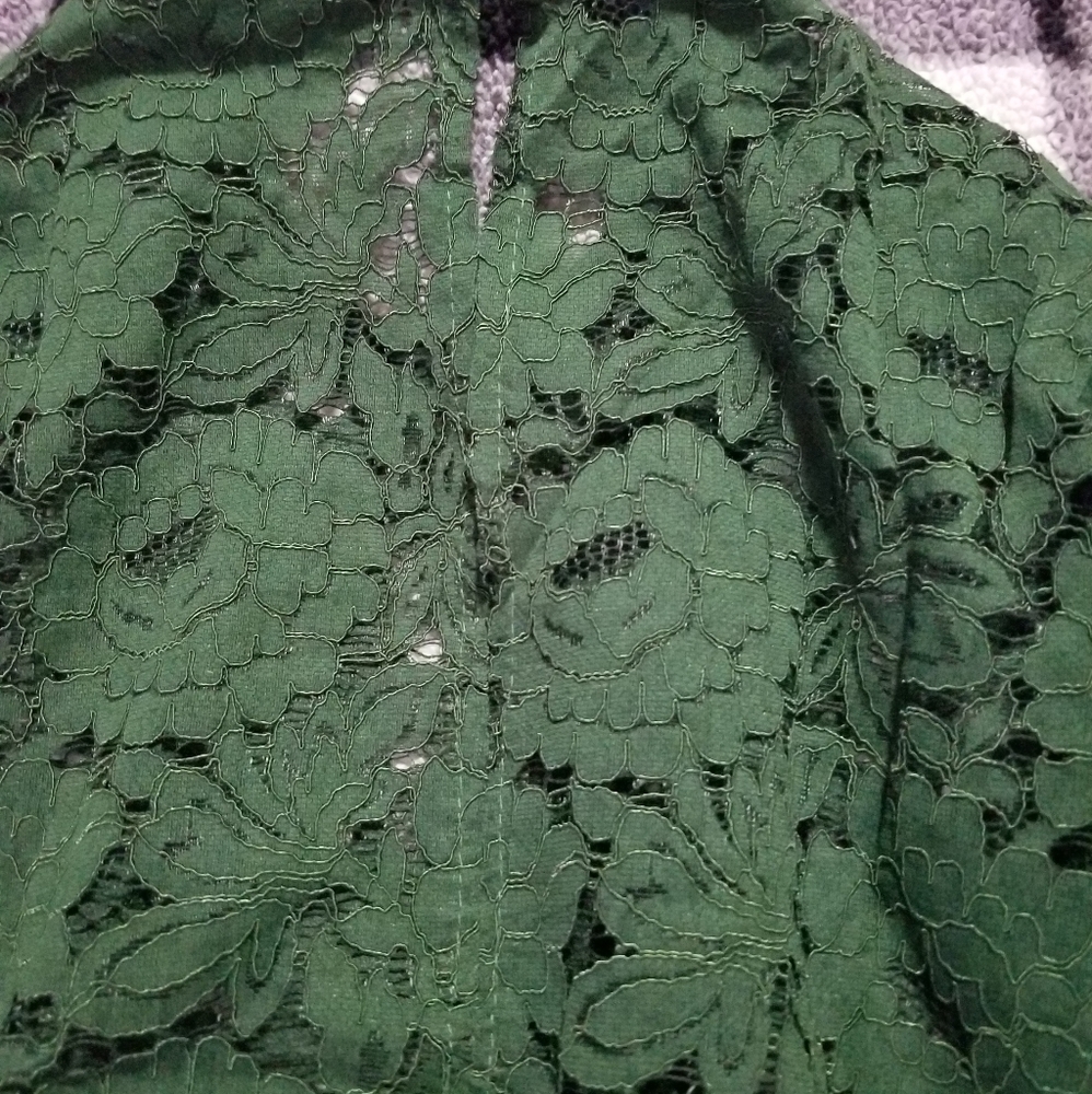 Greenlace shirt